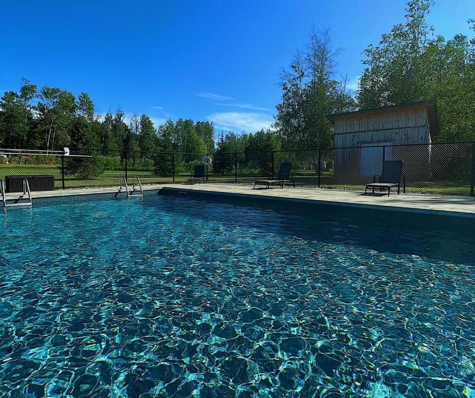 Chalets Du Domaine Yamaska 브로몽 외부 사진