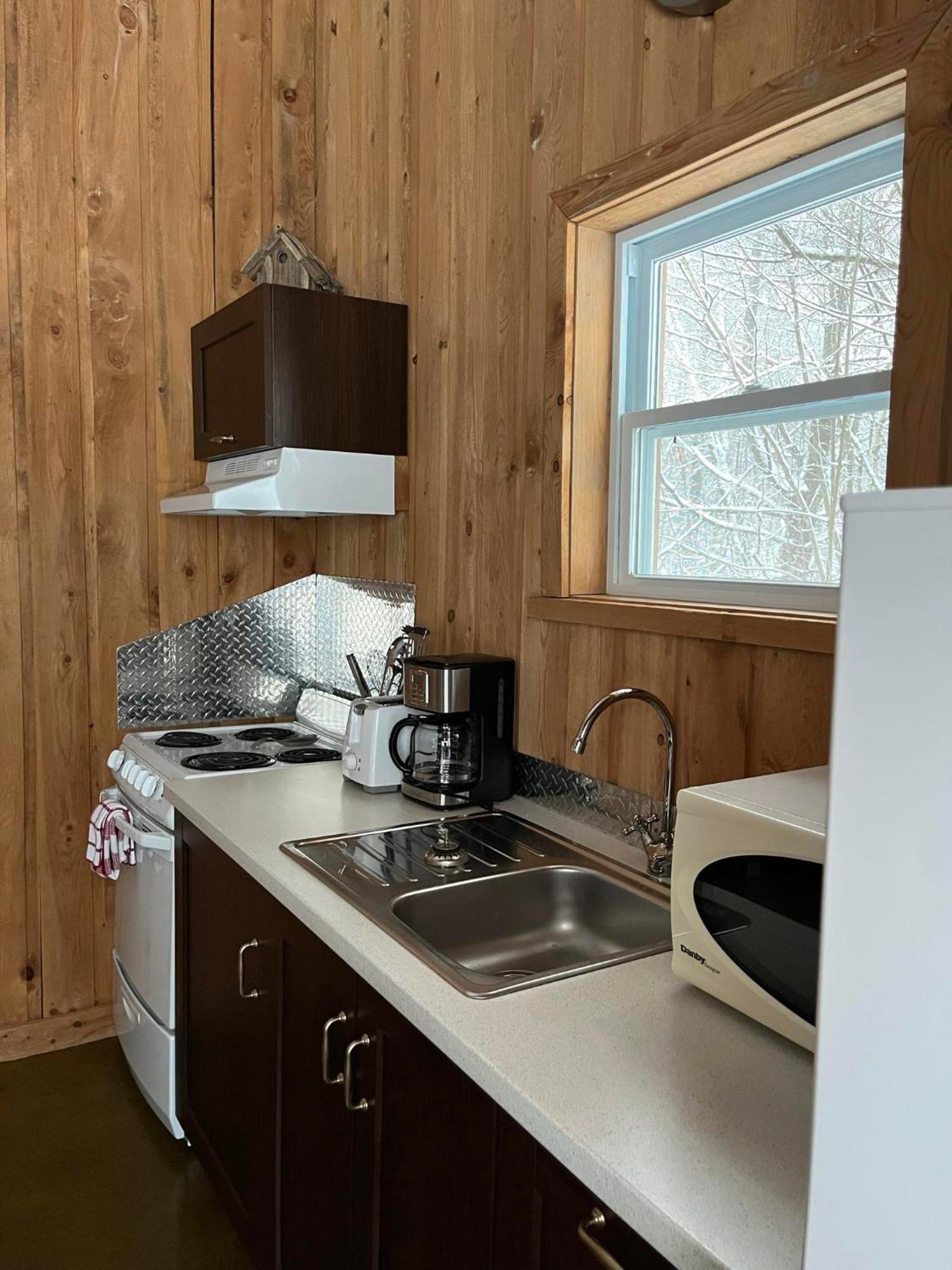 Chalets Du Domaine Yamaska 브로몽 외부 사진