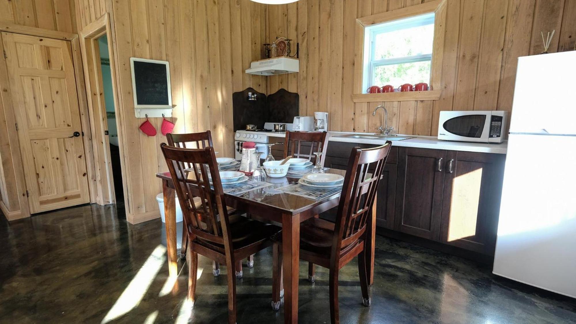 Chalets Du Domaine Yamaska 브로몽 외부 사진